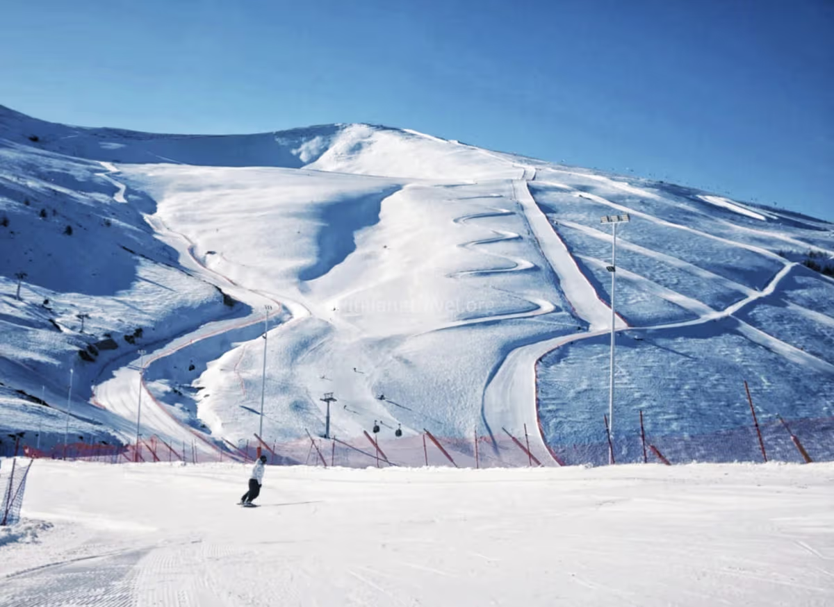 ski in Xinjiang.png ski in Xinjiang.png